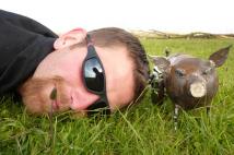 Adam Spawacz i jego swinka ;)